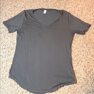 Old navy tall t shirt
